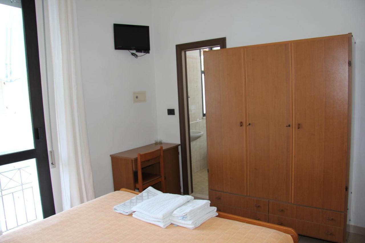 Hotel Vela Azzurra Rimini Chambre photo